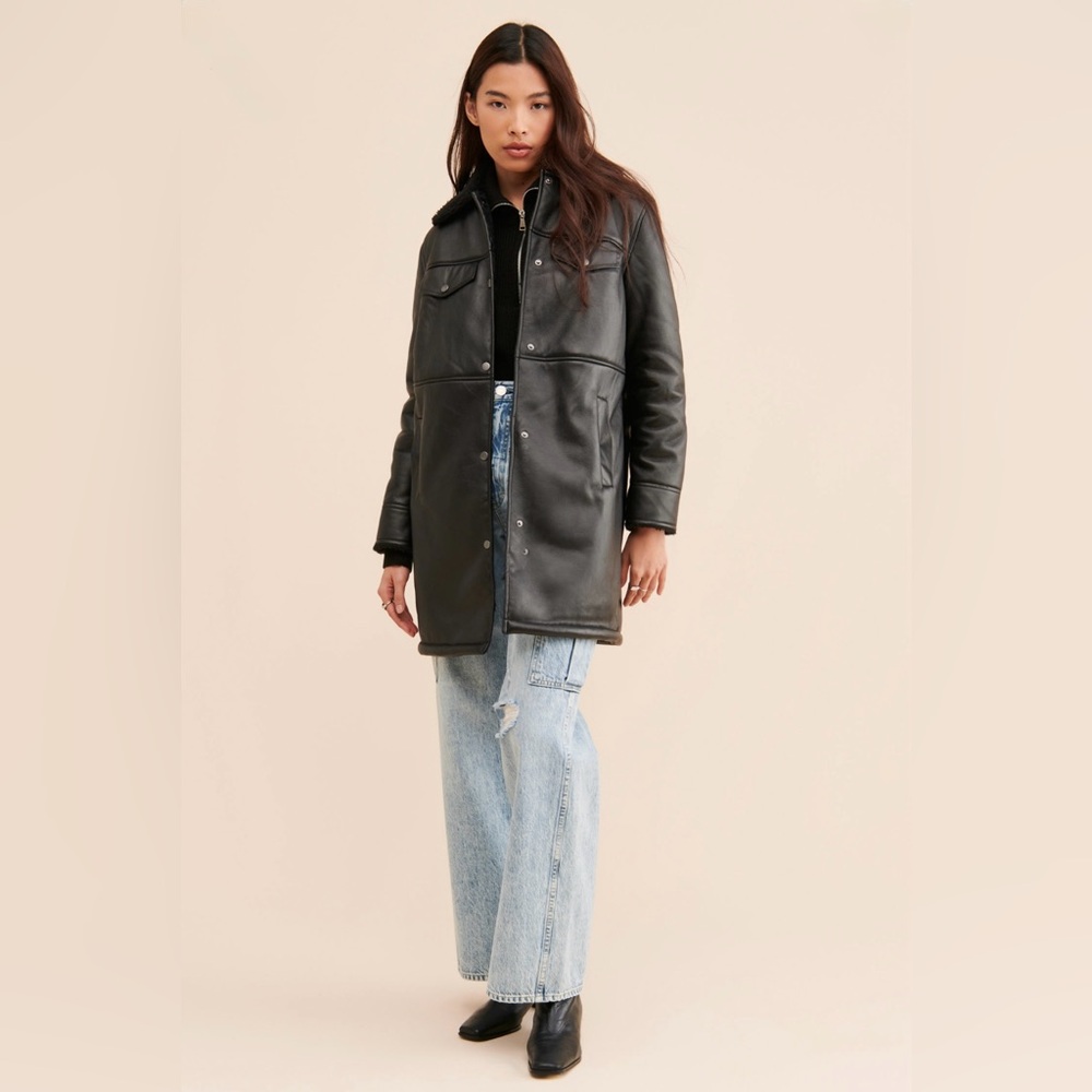 Oversized Vegan Leather Shirt Jacket - Picture 4 of 4